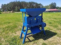 Getreidebrecher Getreidequetsche Schrotmühle Futtermühle Getreidemühle 7,5 kW für Mais