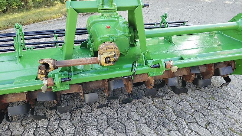 Krone Krone Bodenfräse RES 120/305 Fräse Krone mit 450mm Rohrstabwalze Frässmesser 100% 72 Winkelmesser Krone FRäse mit Schaltgetriebe 3 Fach keine Maschio Kuhn Celli