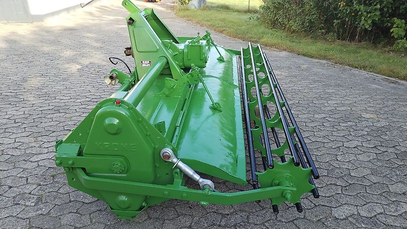 Krone Krone Bodenfräse RES 120/305 Fräse Krone mit 450mm Rohrstabwalze Frässmesser 100% 72 Winkelmesser Krone FRäse mit Schaltgetriebe 3 Fach keine Maschio Kuhn Celli