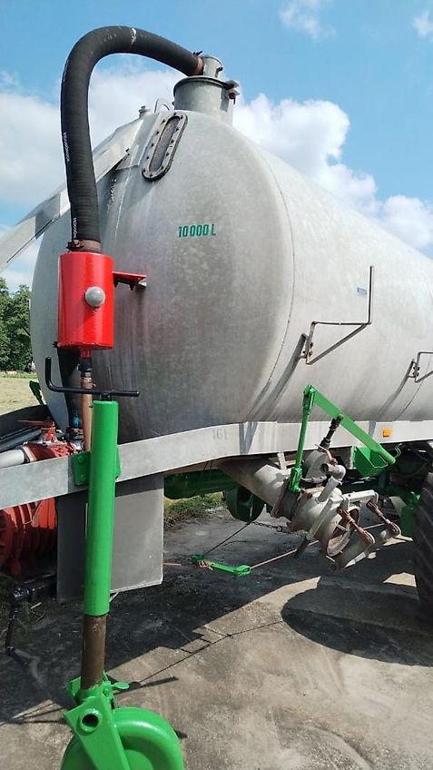 Briri Meyer-Lohne 10000 Liter Wasserwagen Güllefaß Rekordia 10000 Liter 10000 Liter Vakumtankwagen Wasserfass 10000Liter mit Tandemachse Bereifung 550/60-22.5 Profil 328 mit Möscha Schwenkverteiler