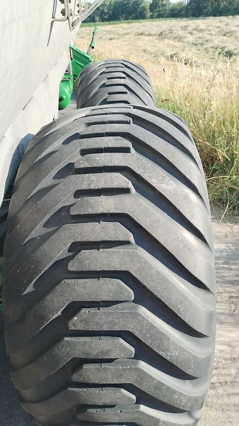 Briri Meyer-Lohne 10000 Liter Wasserwagen Güllefaß Rekordia 10000 Liter 10000 Liter Vakumtankwagen Wasserfass 10000Liter mit Tandemachse Bereifung 550/60-22.5 Profil 328 mit Möscha Schwenkverteiler