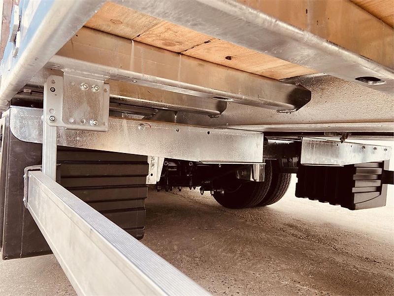 Möslein TT 31 31 t GG Tridem- Tieflader 3 Achs, gelenktNe