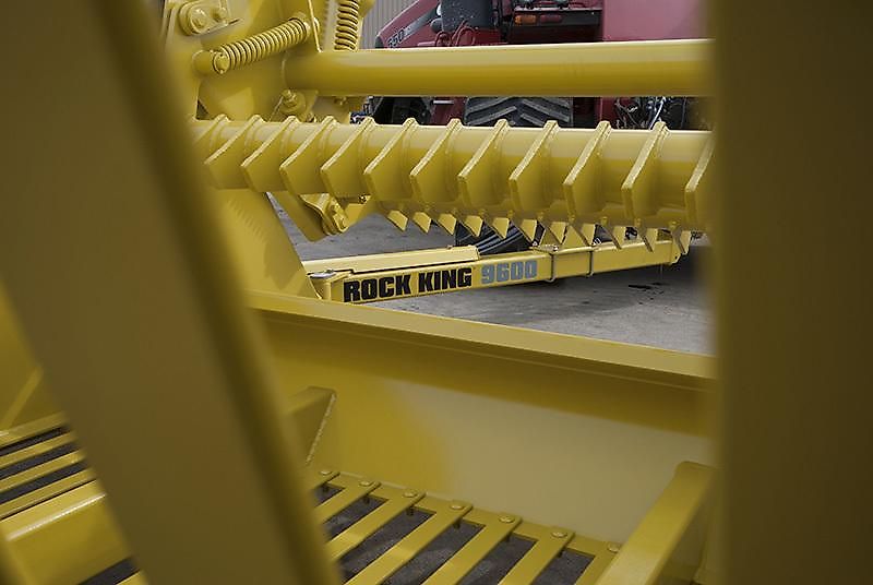 Degelman Rock King 9600 - Steinsammler