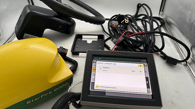 John Deere John Deere GPS set (SF6000 + ATU200 + 4240 + accesoires)