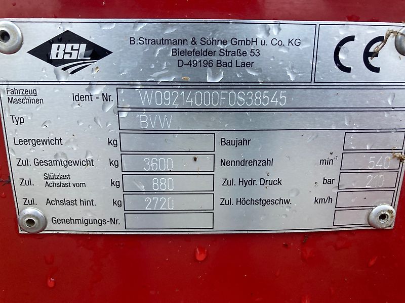 Strautmann blokkenwagen