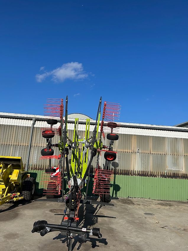 Claas Liner 2800 Trend