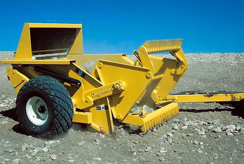 Degelman Signature 7200 - Steinsammler
