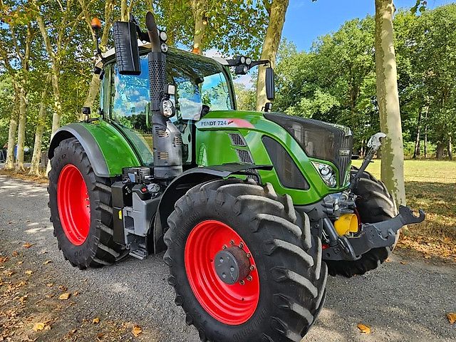 Fendt 724 S4 Profi Plus (718 720 722 )