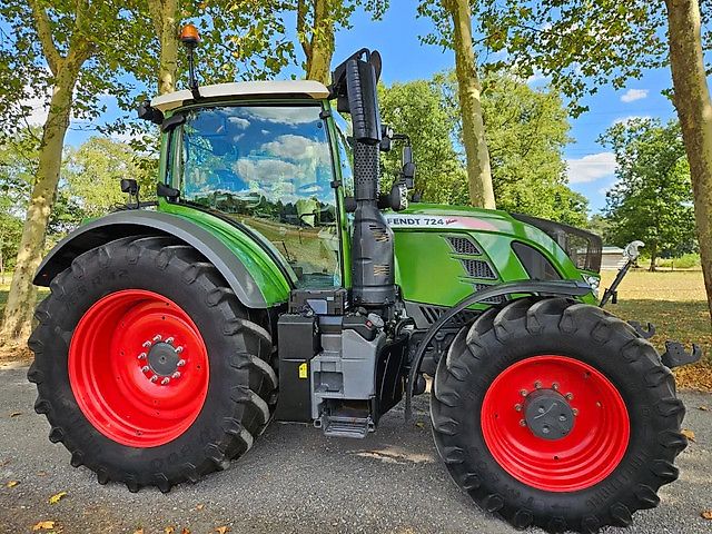 Fendt 724 S4 Profi Plus (718 720 722 )