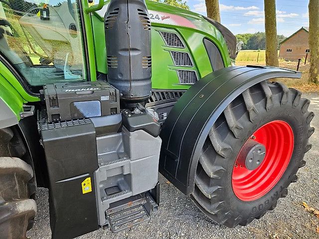 Fendt 724 S4 Profi Plus (718 720 722 )