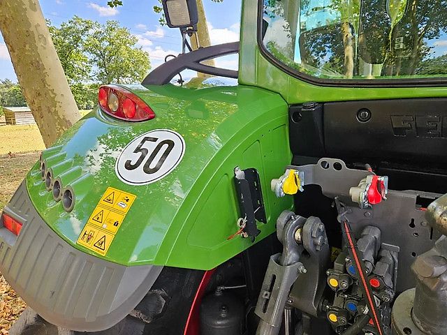 Fendt 724 S4 Profi Plus (718 720 722 )