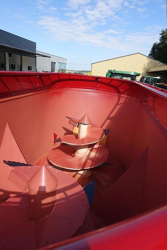 Strautmann Verti-Mix 2401 Double 21.5m³