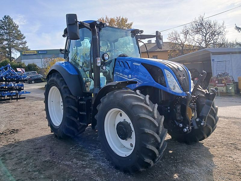 New Holland T5.110 Dynamic Command (Stage V)