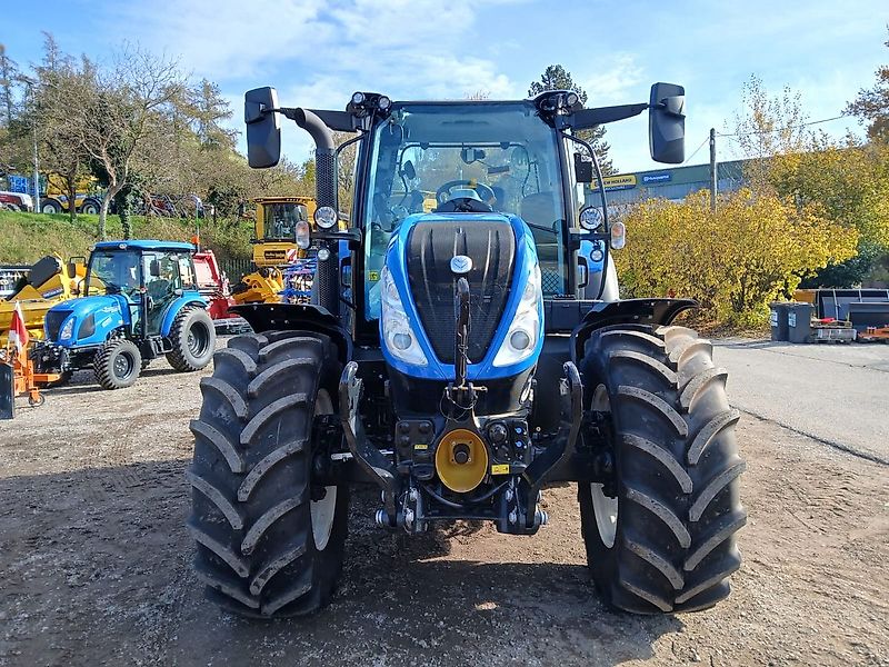 New Holland T5.110 Dynamic Command (Stage V)