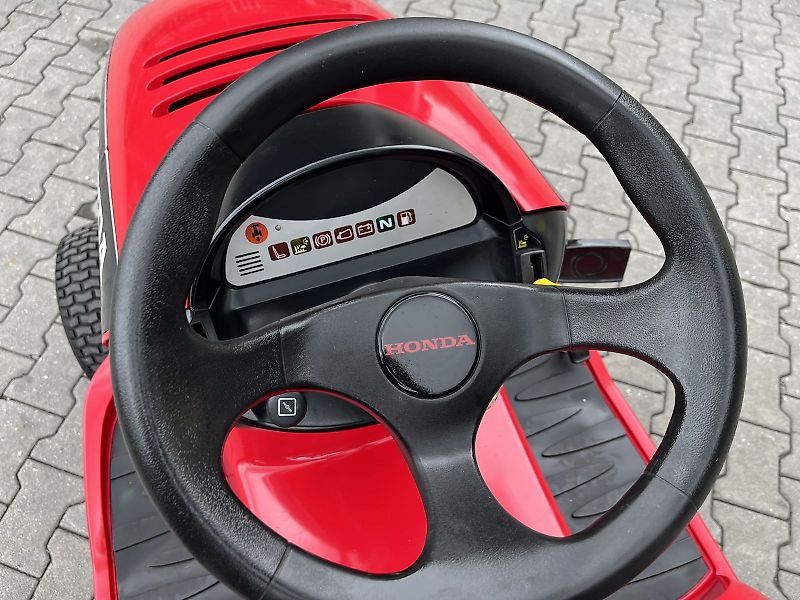 Honda 2417 HME V-Twin