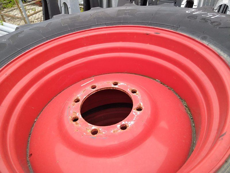 Goodyear 650/75R32 DT822