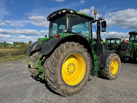 John Deere 6175R