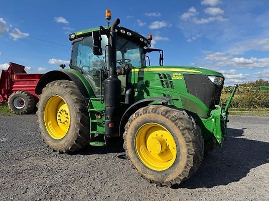 John Deere 6175R