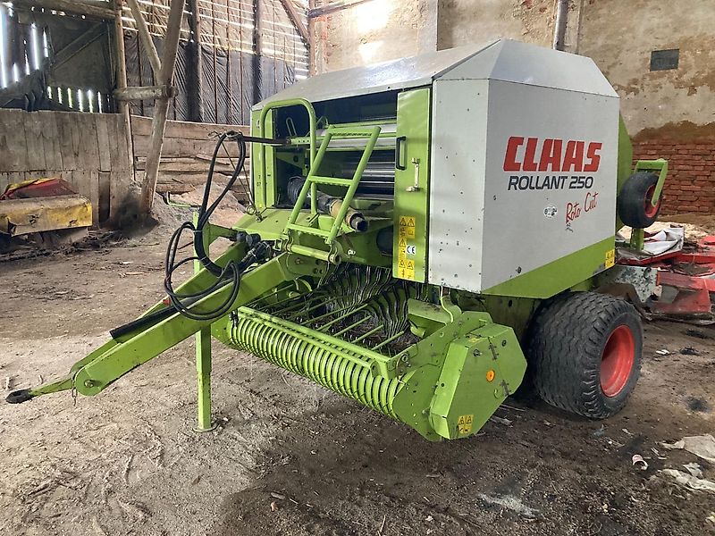 Claas Rollant 250 RC