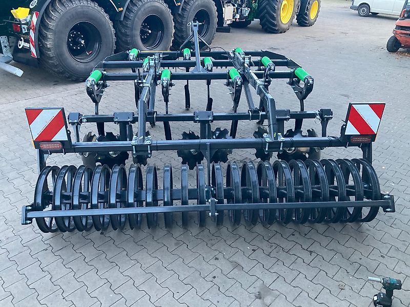 Agroland Mulchgrubber mit LED-Beleuchtung & Federsteinsicherung 3m