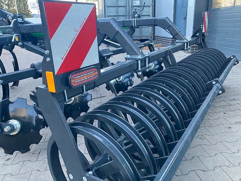 Agroland Mulchgrubber mit LED-Beleuchtung & Federsteinsicherung 3m