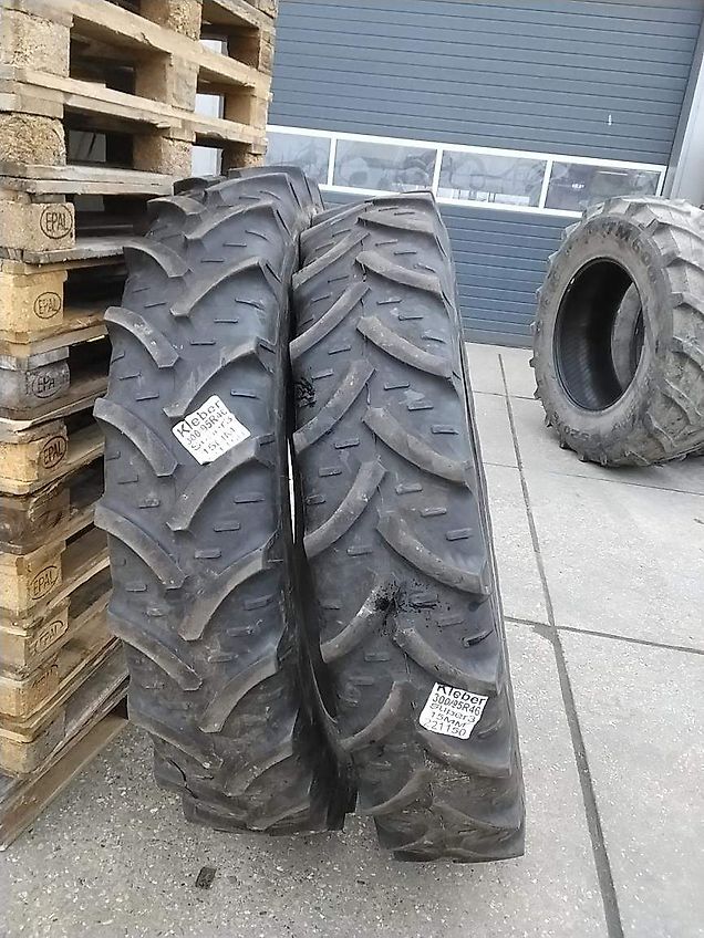 Kleber 300/95R46 Kleber Super3 | LSI: 158A2 | Restprofiel: 15mm | Status: Gebruikt | K: 221150