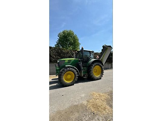 John Deere 6175R