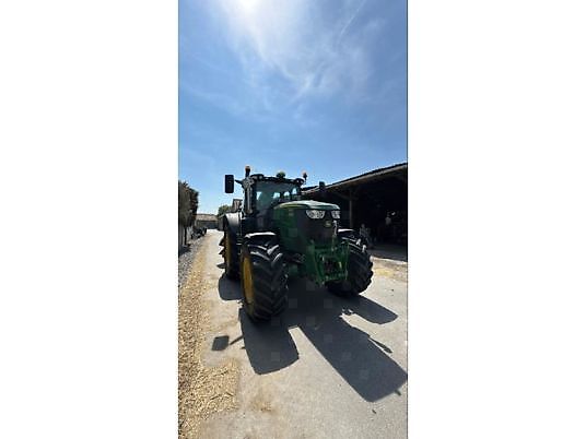 John Deere 6175R