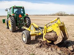 Degelman Rock Digger RD 320 - Steinsammler