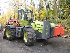 WF Trac 2460 4*4
