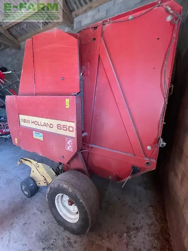 New Holland 650