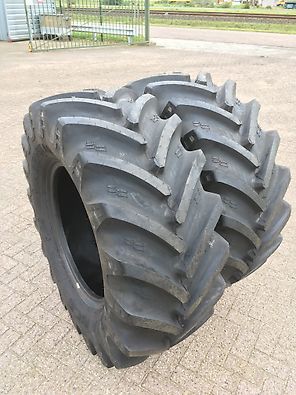 pneu agricole 540/65r28 occasion