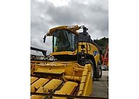 New Holland CR 9060 New Holland CR 9060