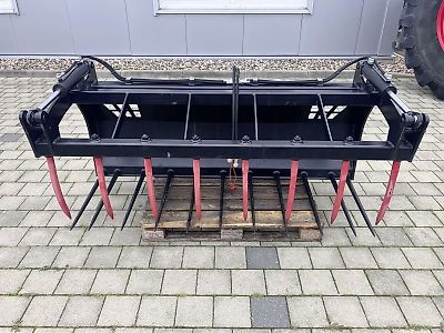 Giant DUNG- UND SILAGEZANGE 200 cm