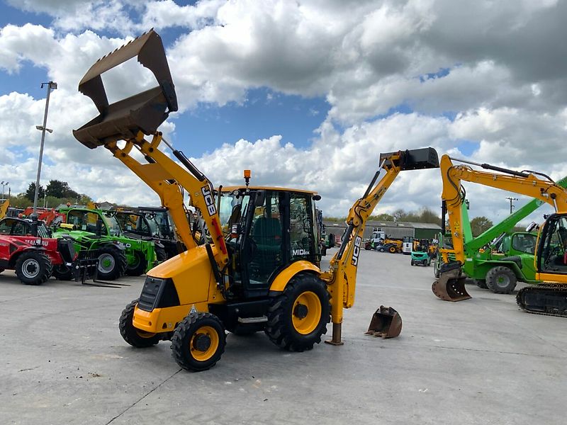 JCB Midi CX Wheeled Digger (ST23004)
