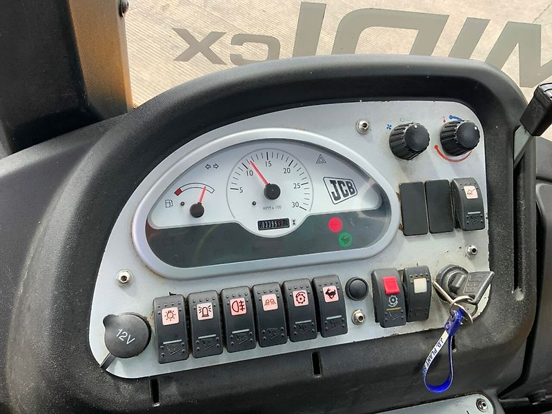 JCB Midi CX Wheeled Digger (ST23004)