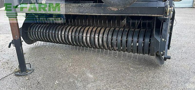 New Holland roll belt 180 se