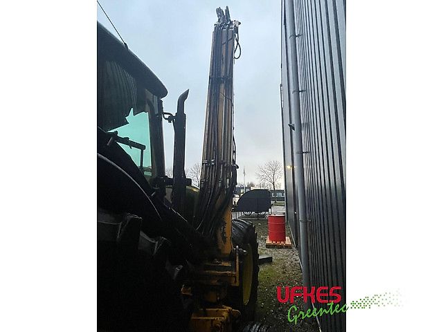 John Deere 6820 / BOS arm
