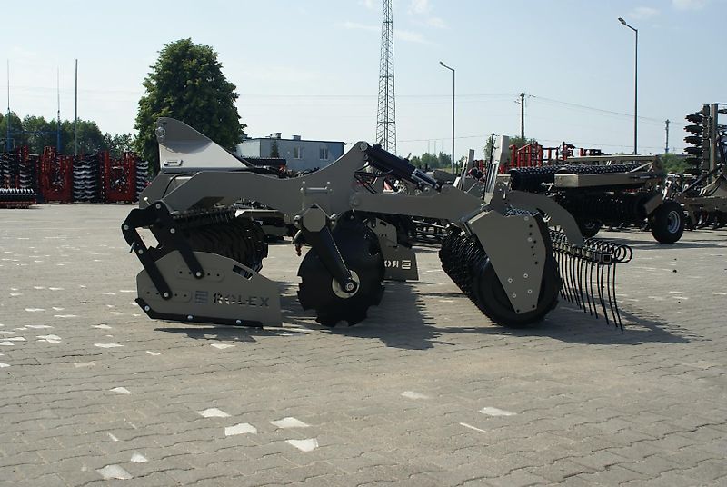 Rolex Scheibenegge / Discs harrow / Dechaumeur à disques / Erpice a dischi / Дисковая борона / Brona talerzowa 3 m