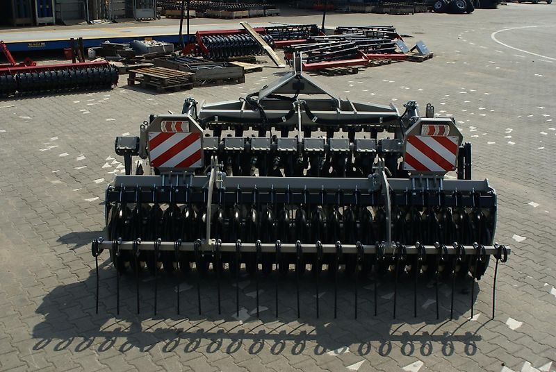 Rolex Scheibenegge / Discs harrow / Dechaumeur à disques / Erpice a dischi / Дисковая борона / Brona talerzowa 3 m