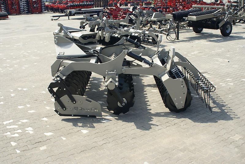 Rolex Scheibenegge / Discs harrow / Dechaumeur à disques / Erpice a dischi / Дисковая борона / Brona talerzowa 3 m