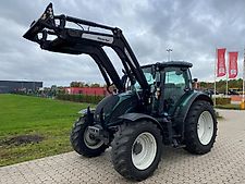 Valtra N104 MIT ALÖ FRONTLADER