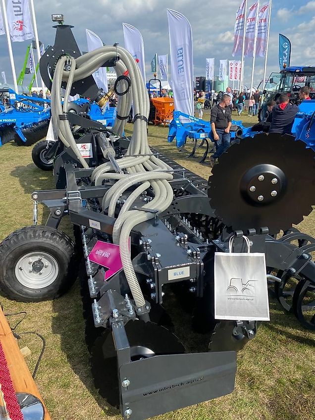 D&D Landtechnika Scheibenegge mit Applikator zur Gülleausbringung 7,5m