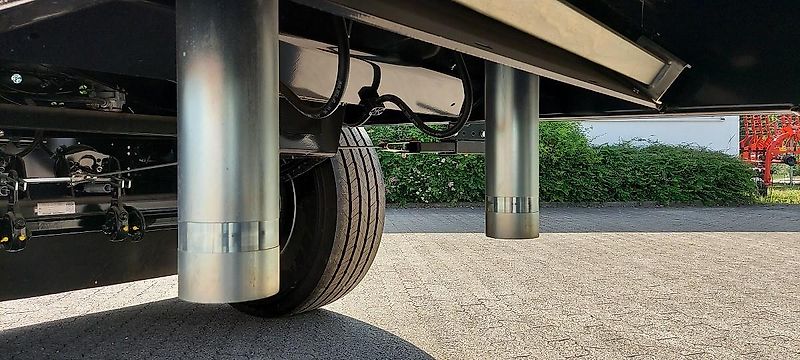 Brantner Z 18051/2 XXL 2-Achs-Dreiseitenkipper