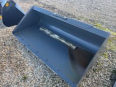 New Holland 1,83M MED BESLAG