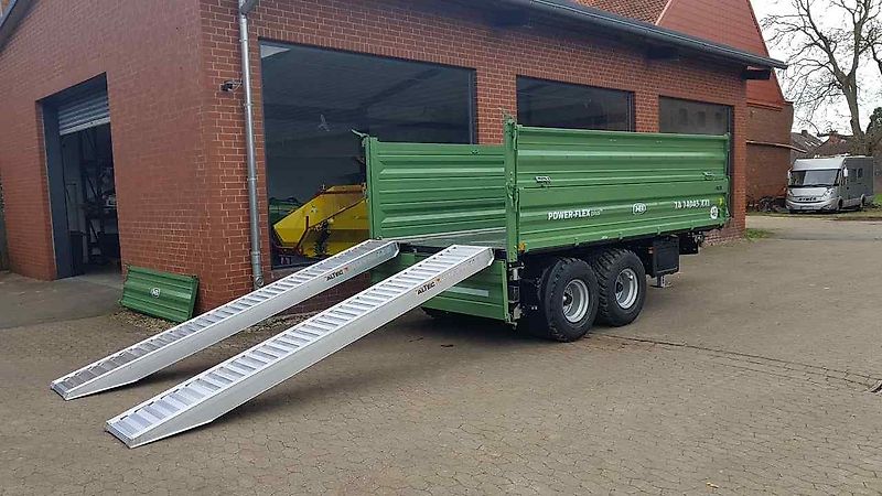 Brantner TA 14045 Aktion mit 600+600er Aufbau + Planenaufbau kmpl. + 500er Radial BKT 693 M Breitreifen NEU + 2-Gang-Sattelstützewinde + etc