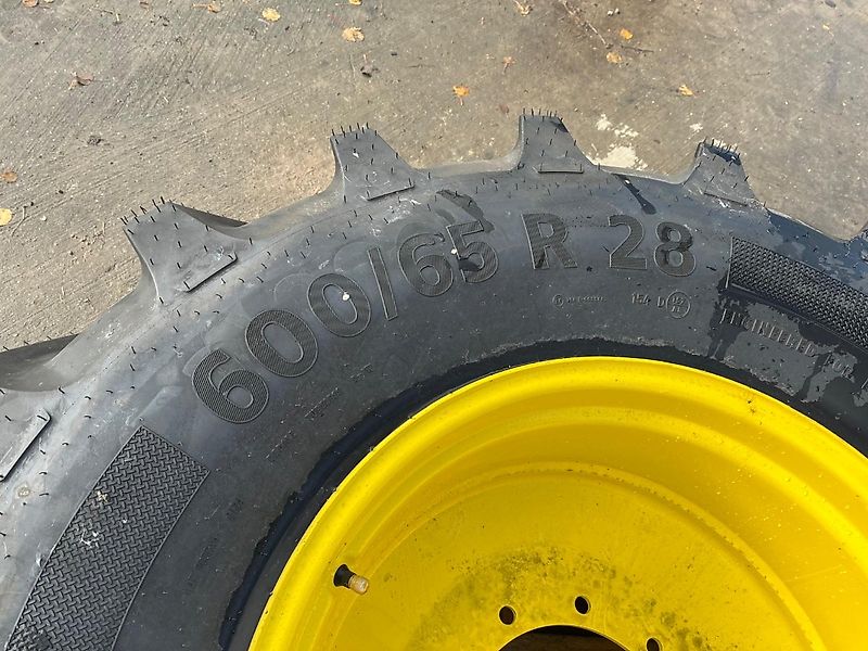 Continental 600/65 R28 Continental