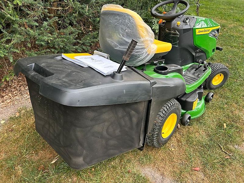 John Deere X167R Rasentraktor Aufsitzmäher Neugerät