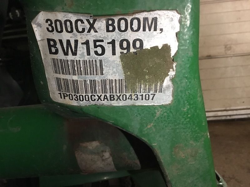 John Deere 3320 MY11