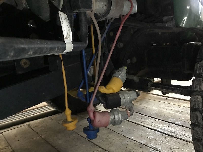 John Deere 3320 MY11